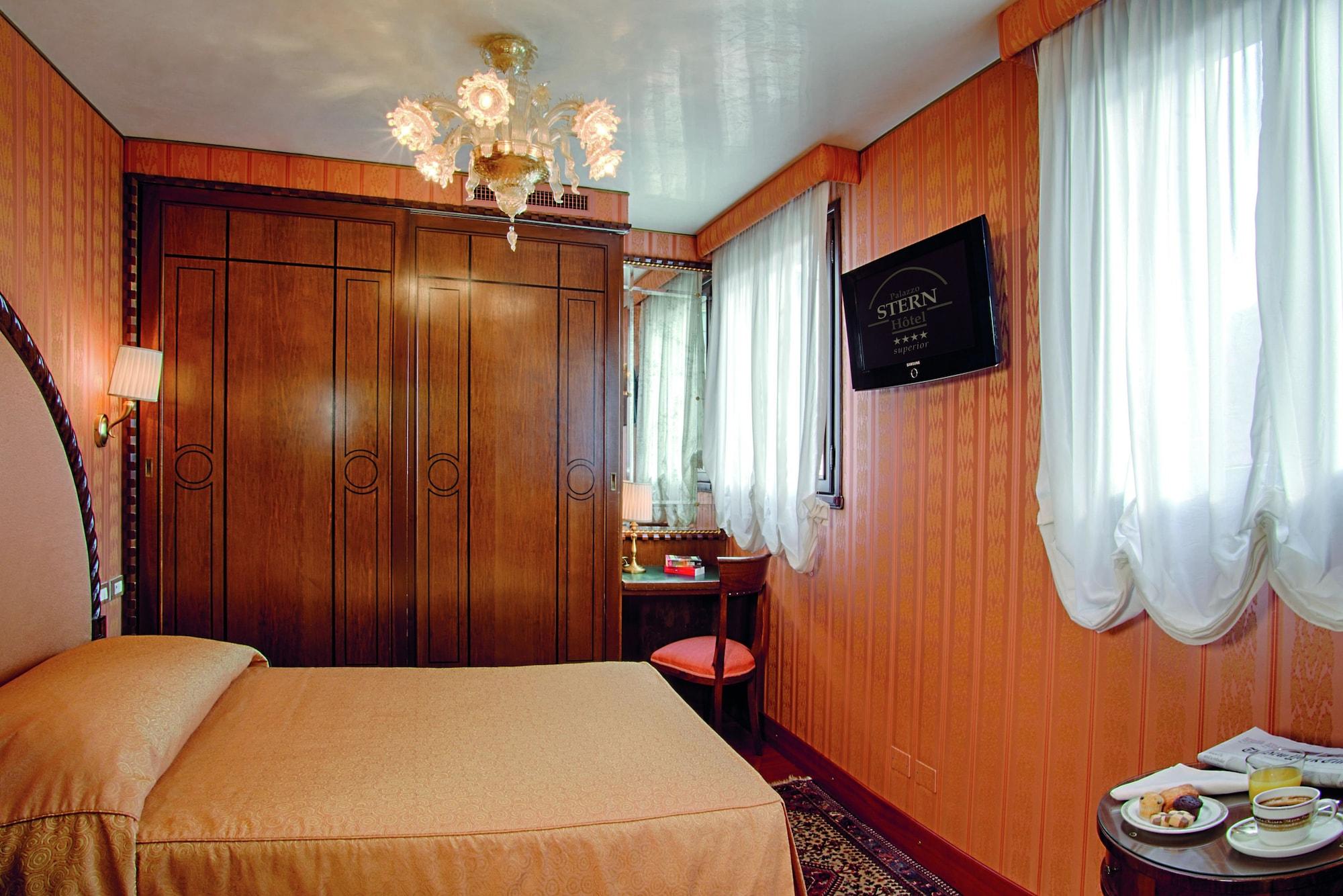 Hotel Palazzo Stern Венеція Екстер'єр фото